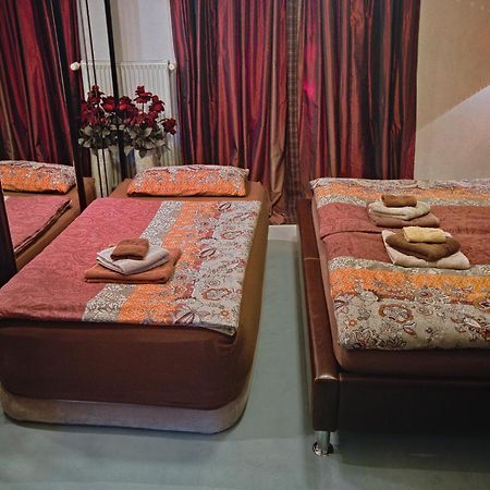 Lion Homestay Monachium Pokój zdjęcie